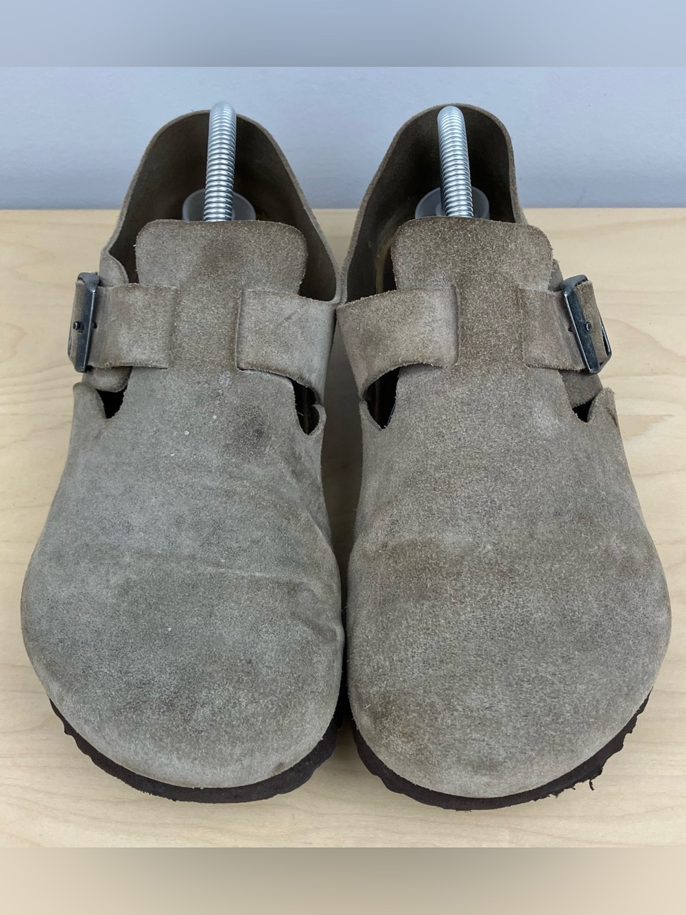 Birkenstock Men’s Size 41 / 8.0 London Taupe Suede Clogs Buckle Strap Shoes - Picture 4 of 11